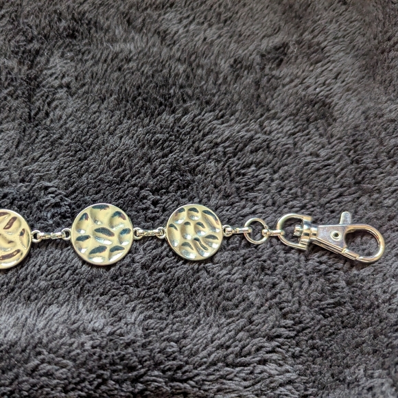 Silver Chain Belt with Decorative Medallions - Picture 4 of 6